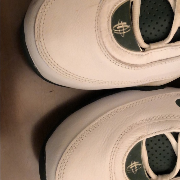 Nike Elite - Picture 2 of 3